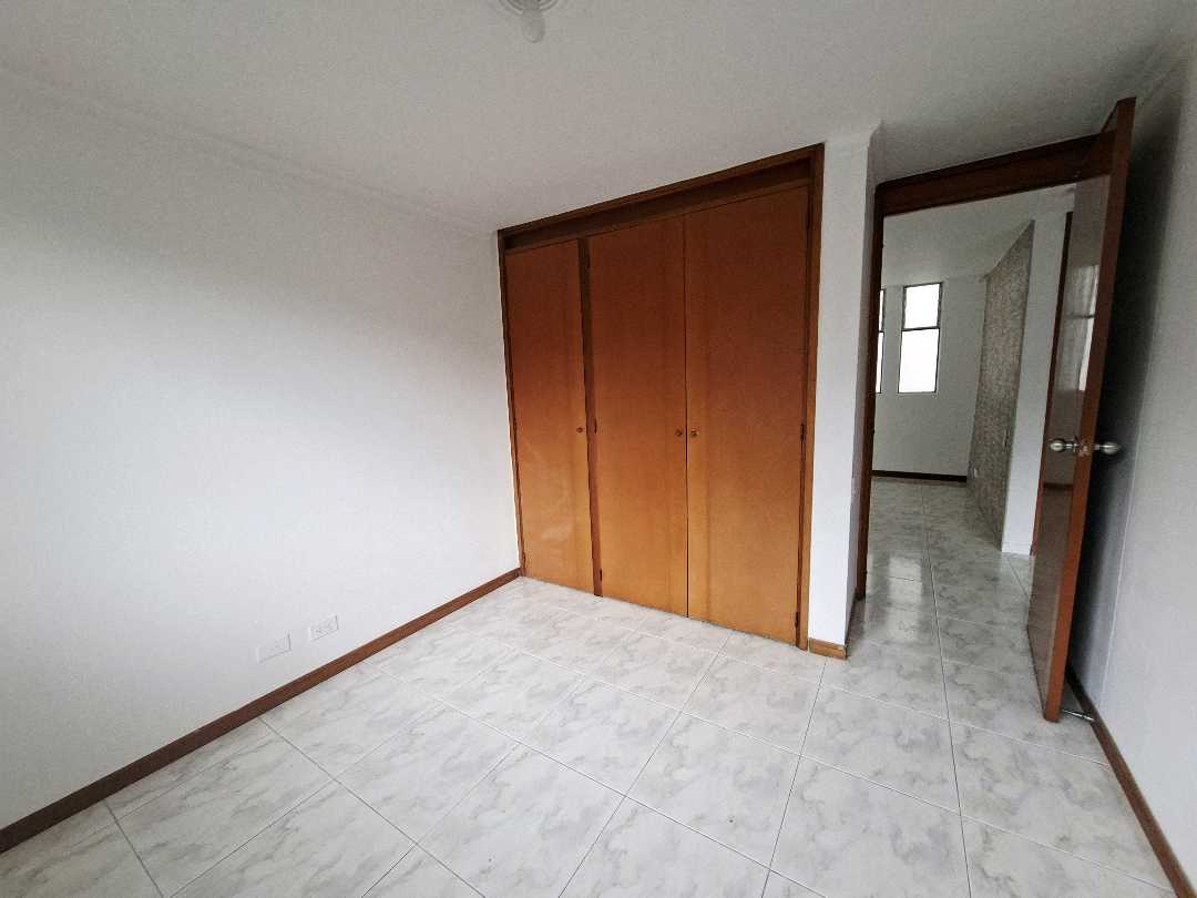 Apartamento penthouse Poblado vista a la montaña