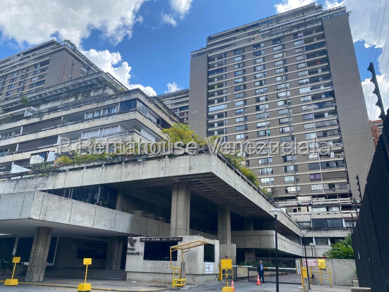 Apartamento - Prados del Este - Caracas