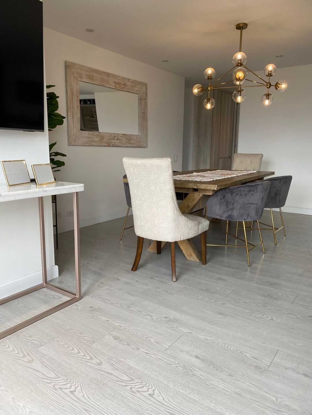 ARRIENDO APARTAMENTO AMOBLADO EN EL POBLADO - SECTOR CAMPESTRE — foto 4 de 22