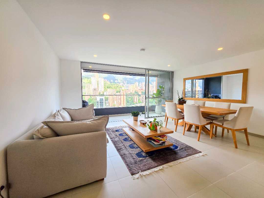 APARTAMENTO SIN PONIENTE Y VISTA ASEGURADA CIUDAD DEL RIO