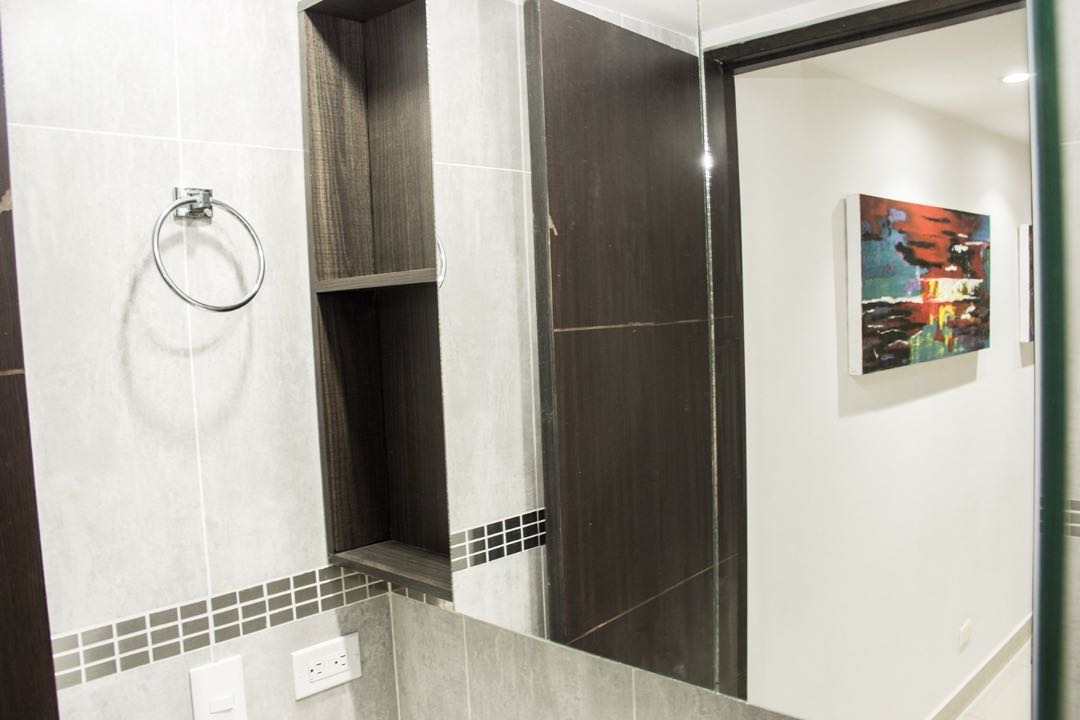 Apartamento tipo loft con licencia Airbnb en el Poblado la Frontera