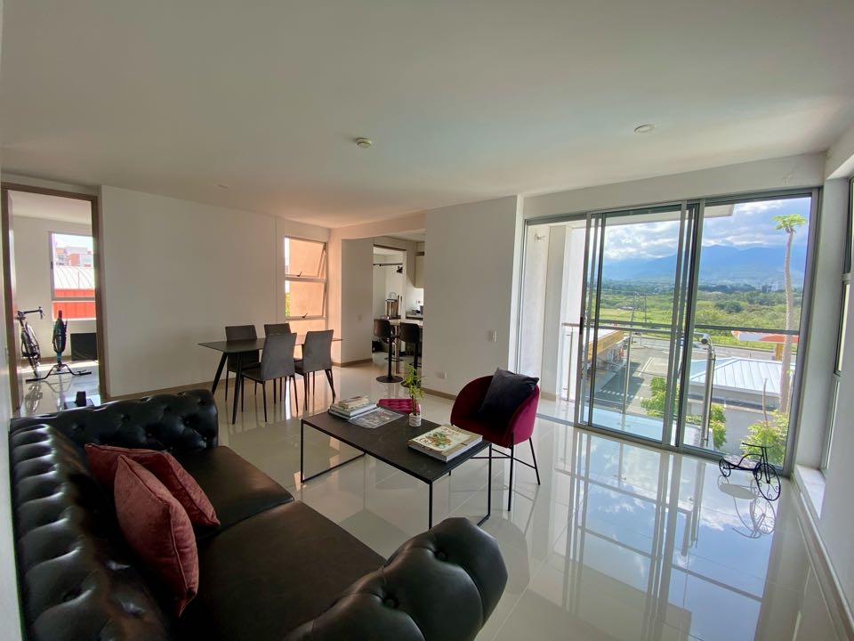 APARTAMENTO EN VENTA CIUDAD JARDIN ALFEREZ CALI SUR 85M2