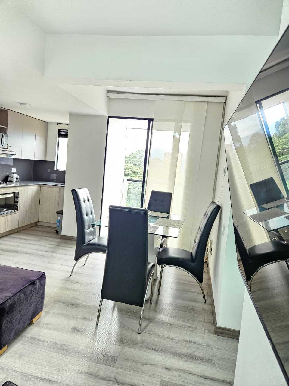 APARTAMENTO AMOBLADO SECTOR PALMAS - EL POBLADO  — foto 3 de 21