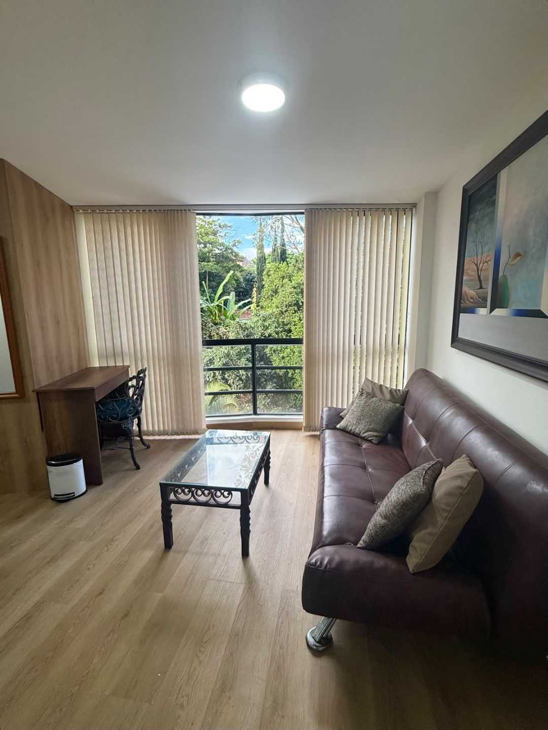 Apartaestudio en arriendo — APARTAMENTO AMOBLADO EN RENTA EL POBLADO