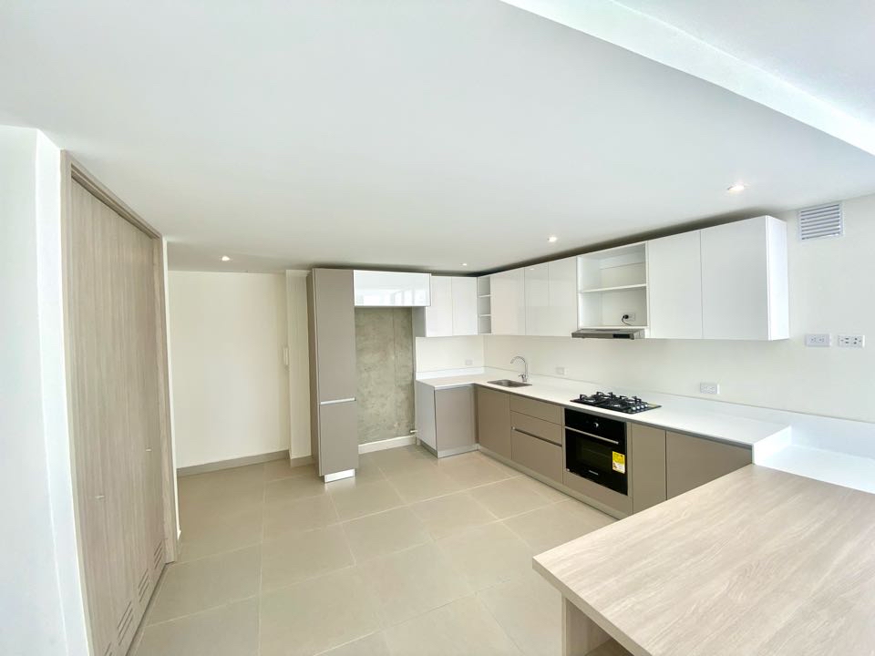 Proyecto internacional - Skyline Residences