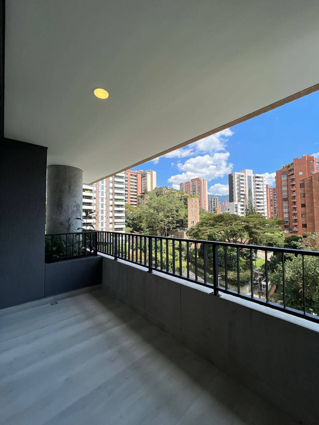 Arrienda Apartamento Castropol El Poblado Medellín Antioquia