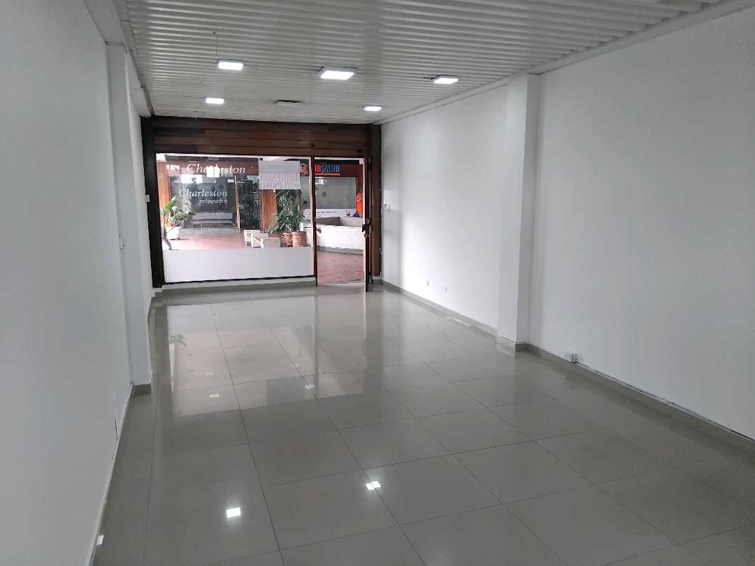 ARRIENDA LOCAL CENTRO COMERCIAL MANIZALES