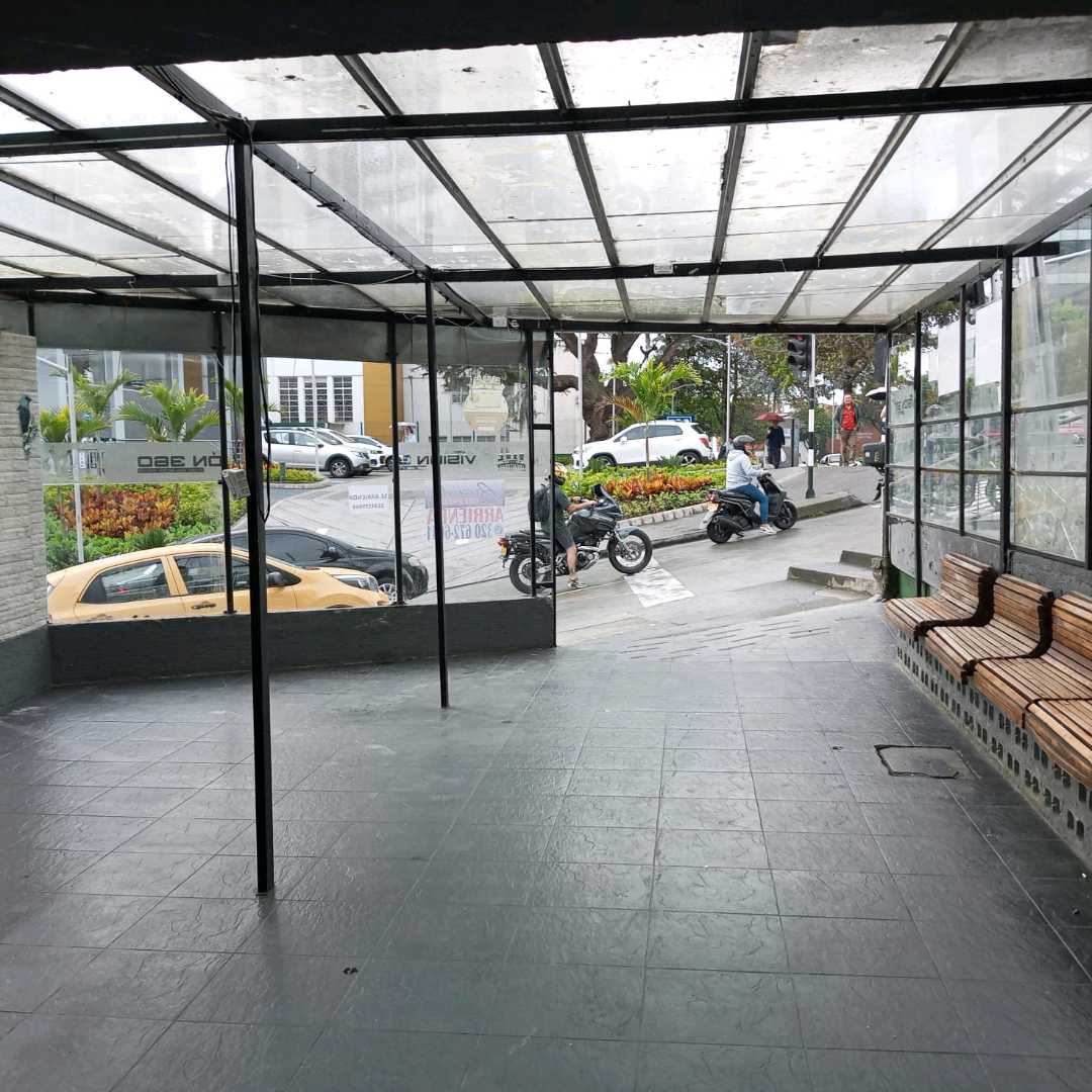 ARRIENDA LOCAL COMERCIAL CABLE MANIZALES
