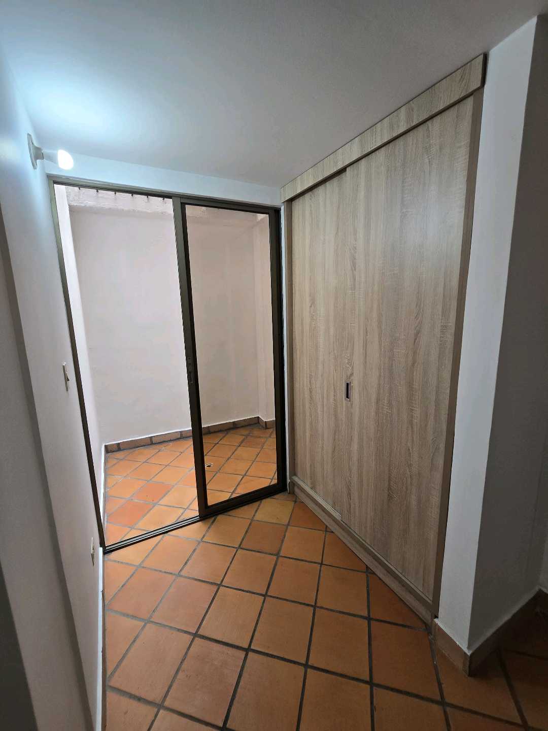 Arriendo aparta estudio