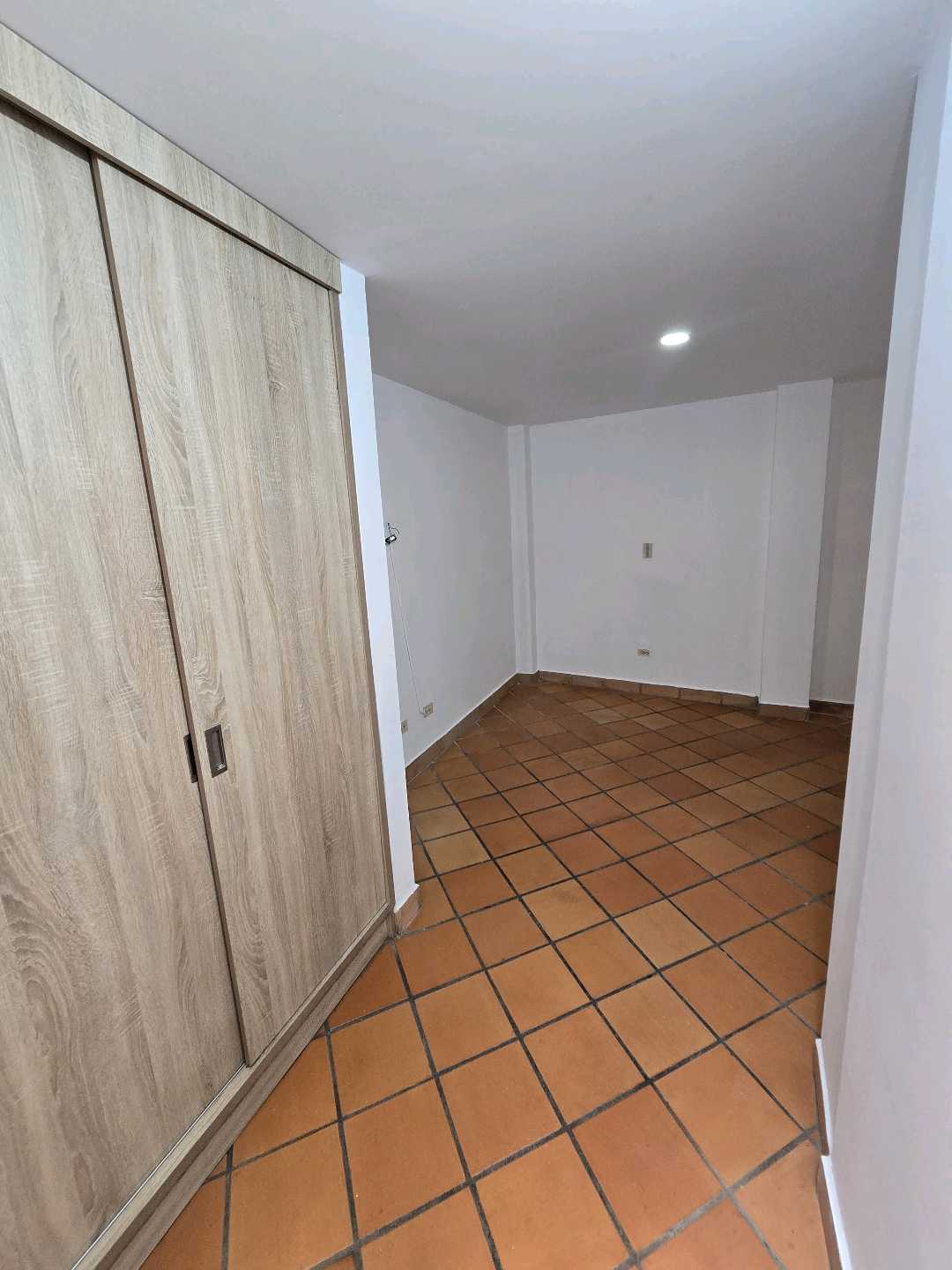 Arriendo aparta estudio
