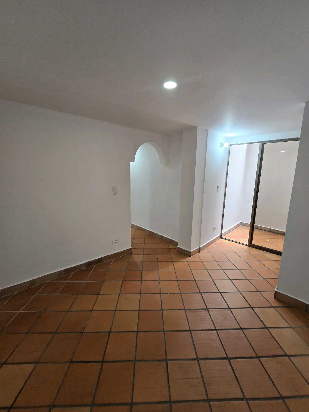 Arriendo aparta estudio