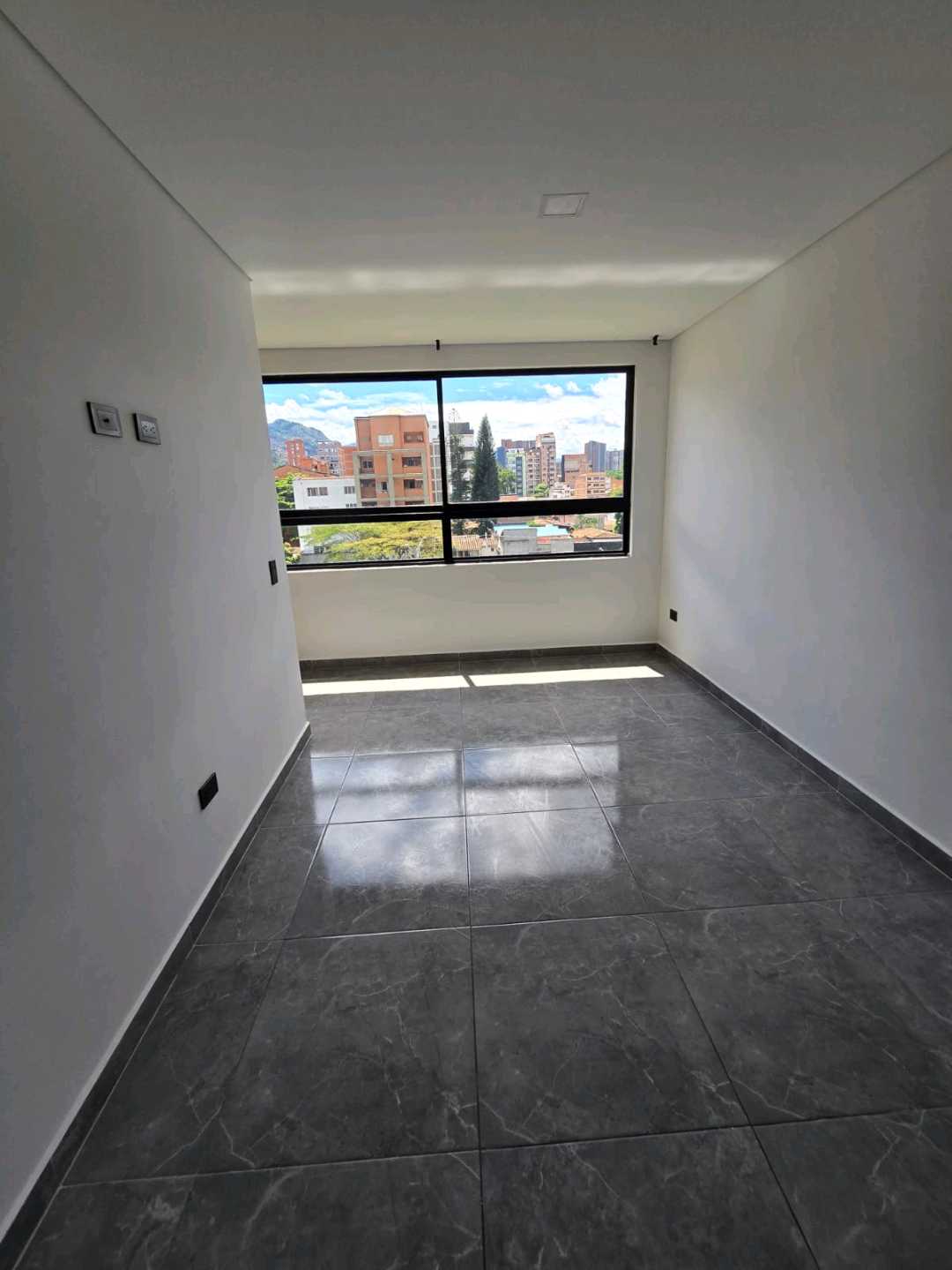 Arriendo aparta estudio