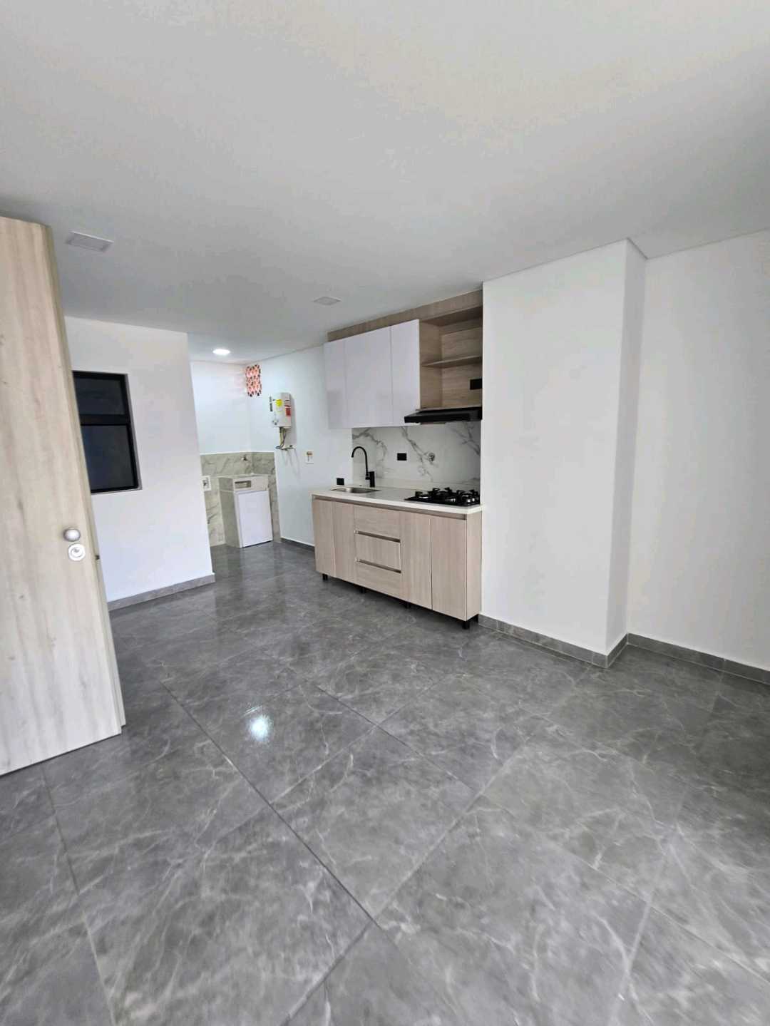 Arriendo aparta estudio