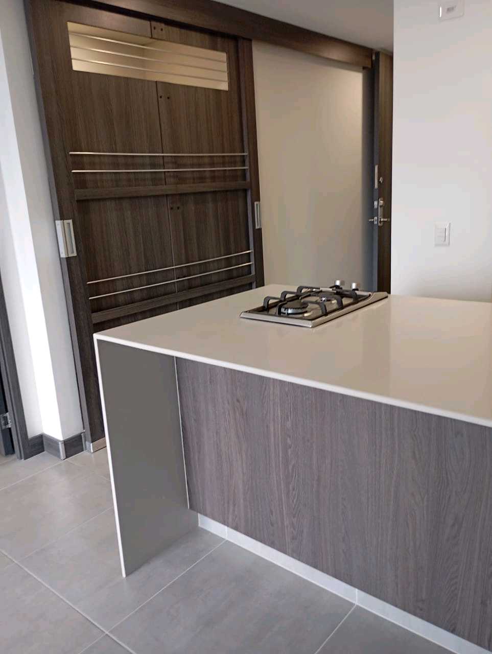 Arriendo aparta estudio en ciudad del rio