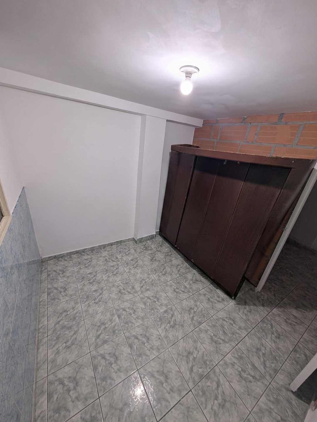 Arriendo aparta estudio en la milagrosa