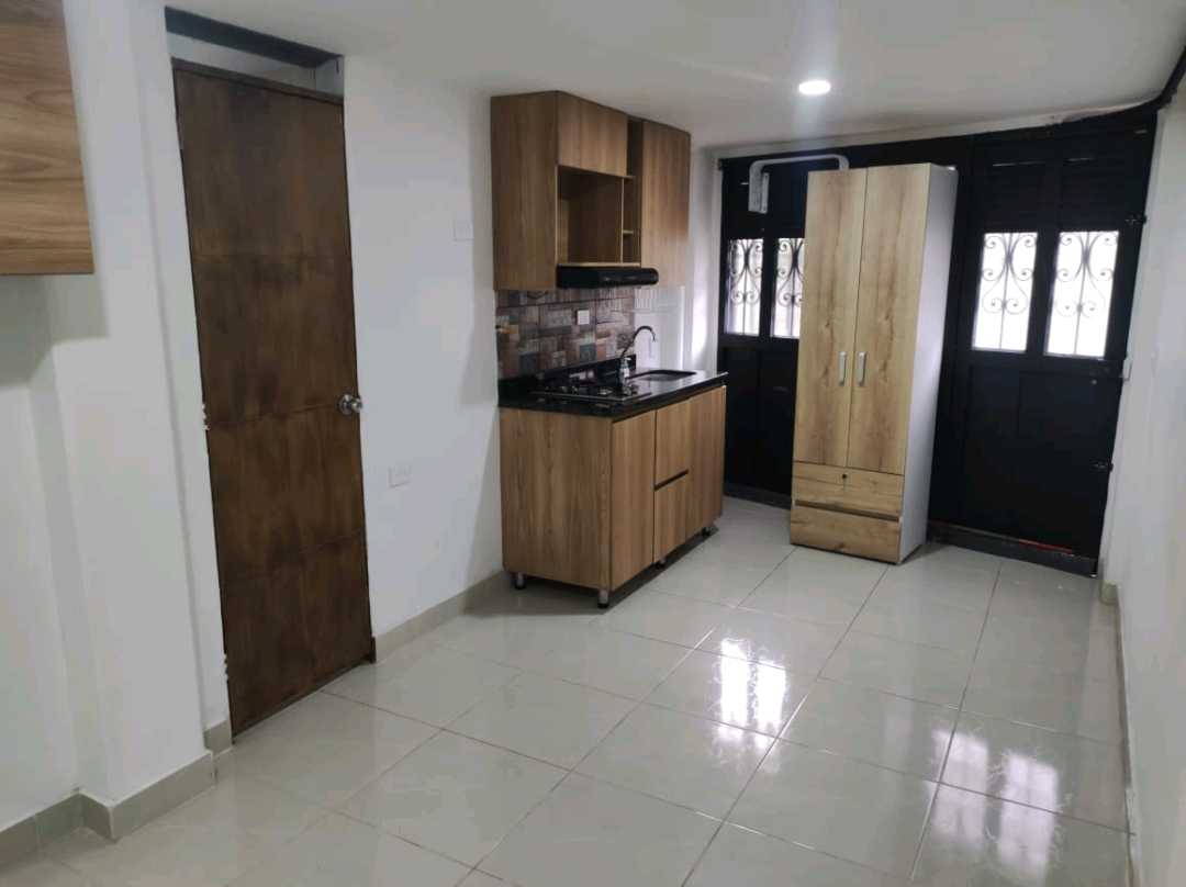 Arriendo aparta estudio Simón bolivar