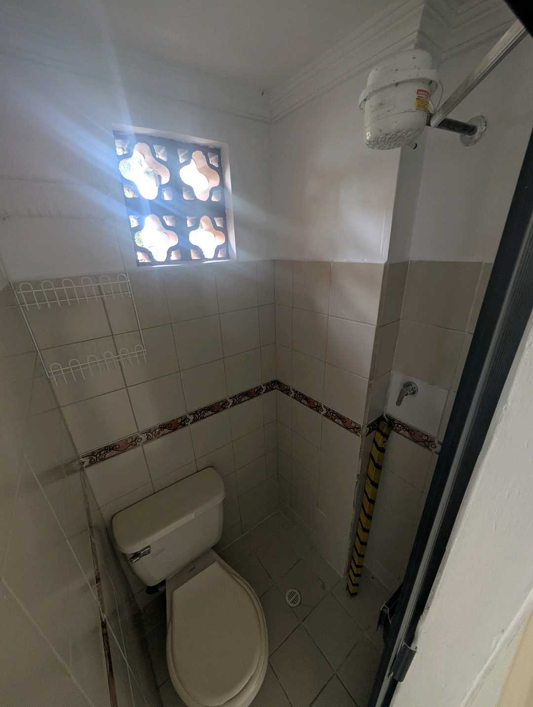 Arriendo aparta estudio Simón Bolívar