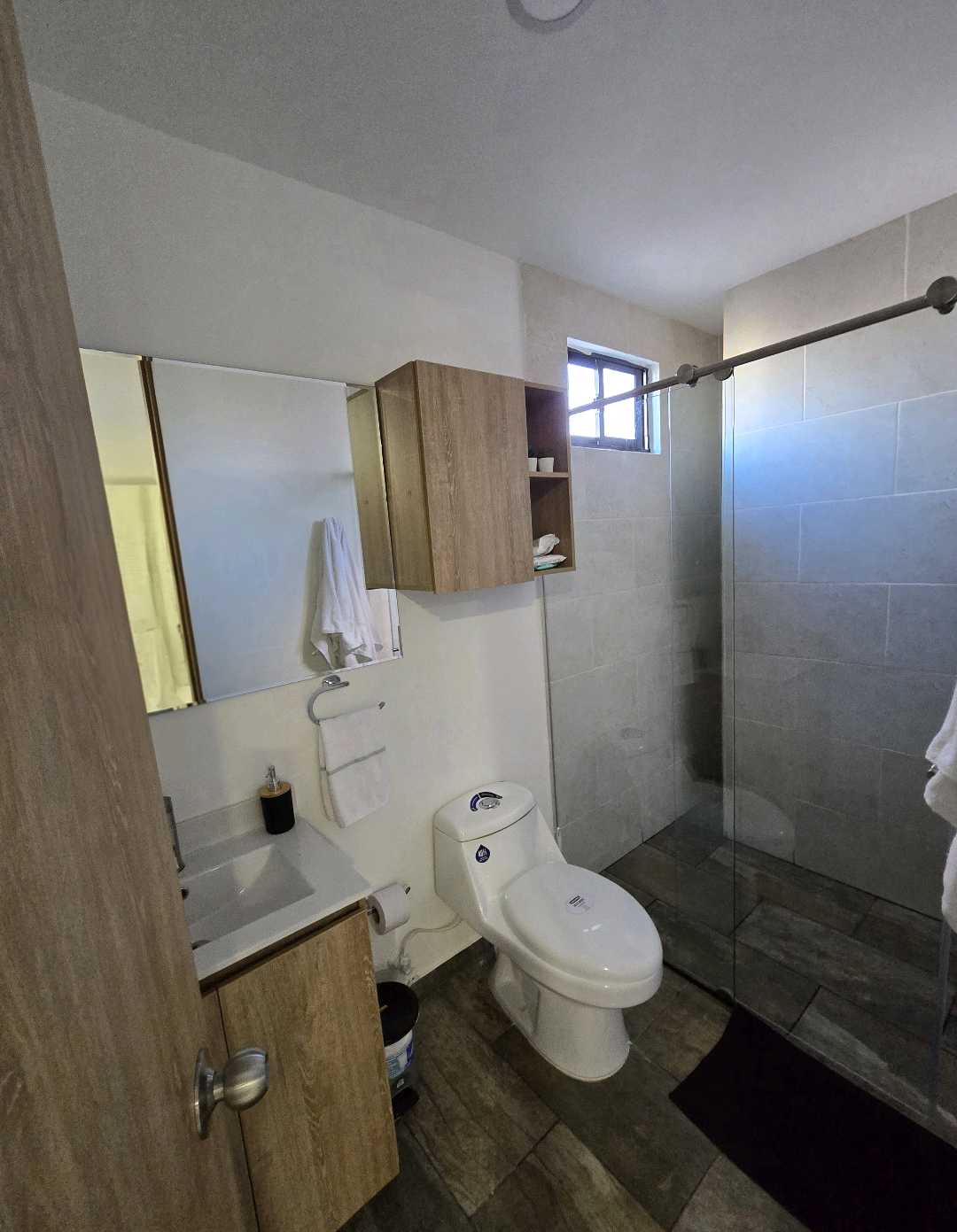Arriendo apartaestudio tipo loft amoblado sector laureles