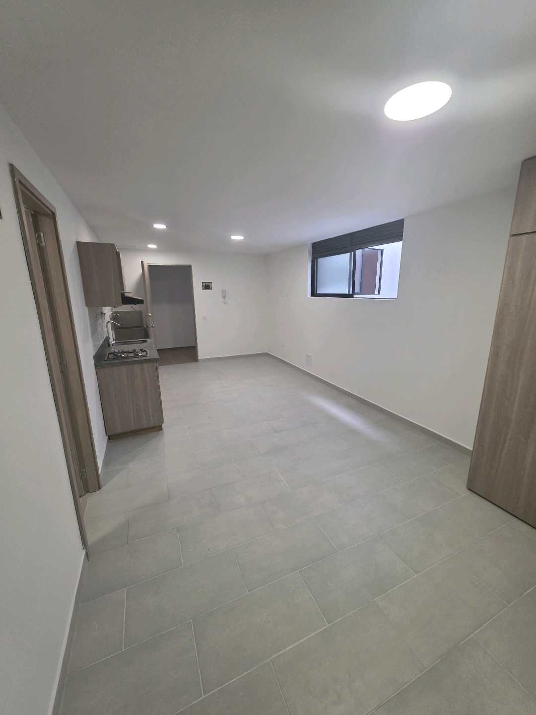 Arriendo apartaestudio calasanz