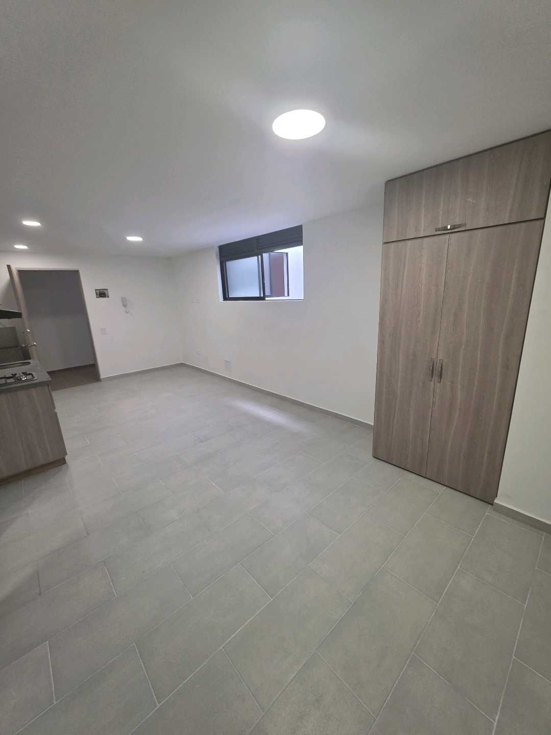 Arriendo apartaestudio calasanz
