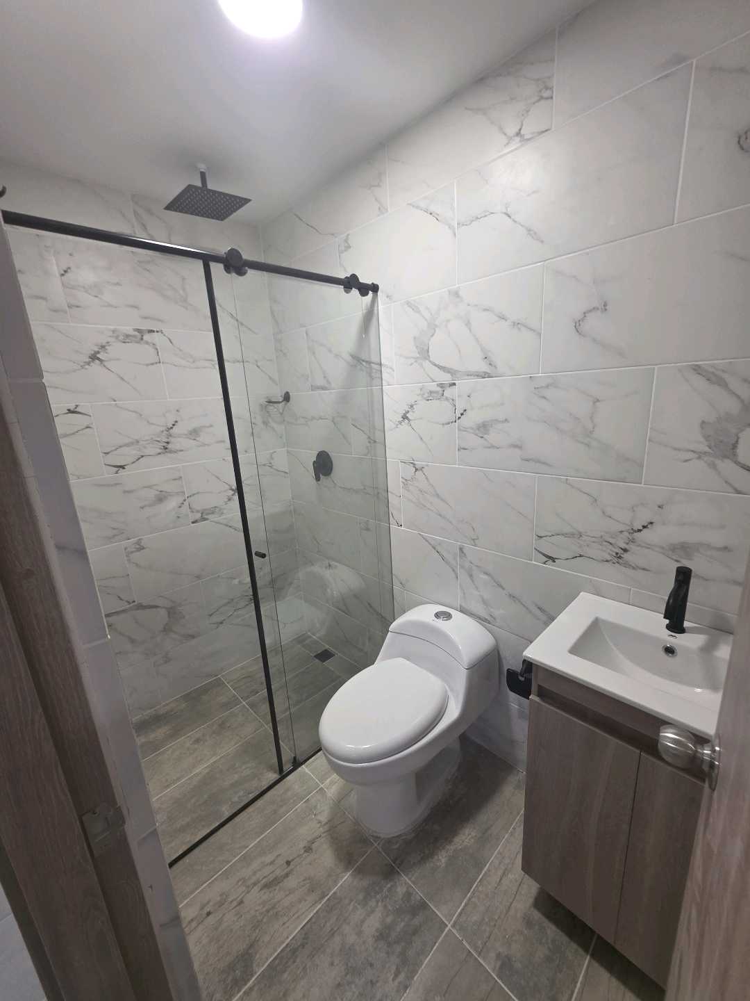 Arriendo apartaestudio calasanz