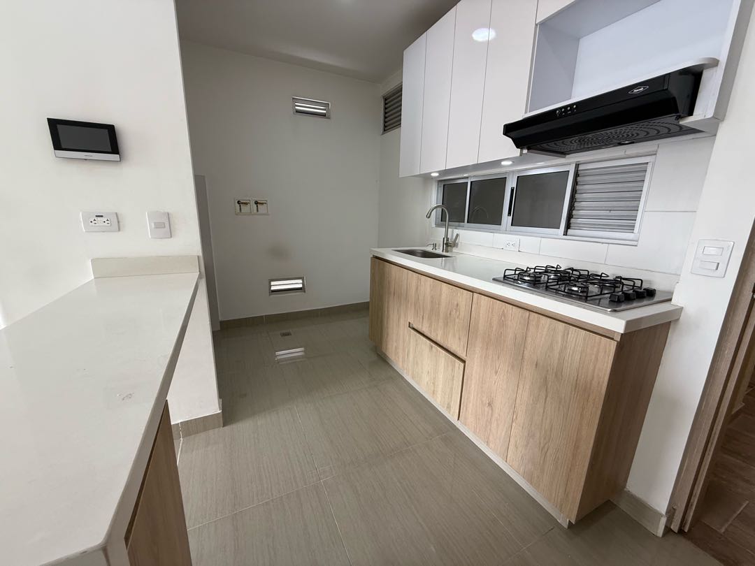 ARRIENDO APARTAESTUDIO EN CALASANZ