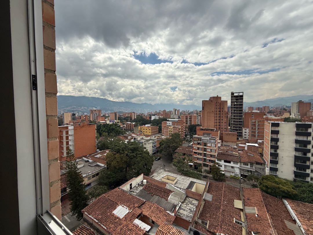 ARRIENDO APARTAESTUDIO EN CALASANZ