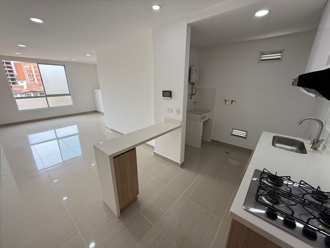 ARRIENDO APARTAESTUDIO EN CALASANZ