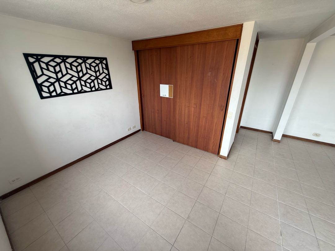 ARRIENDO APARTAESTUDIO EN EL ESTADIO
