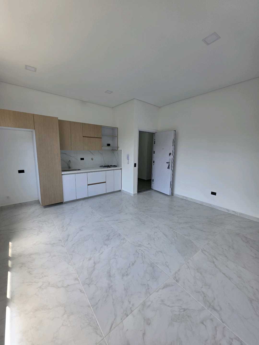 Arriendo apartaestudio pilarica
