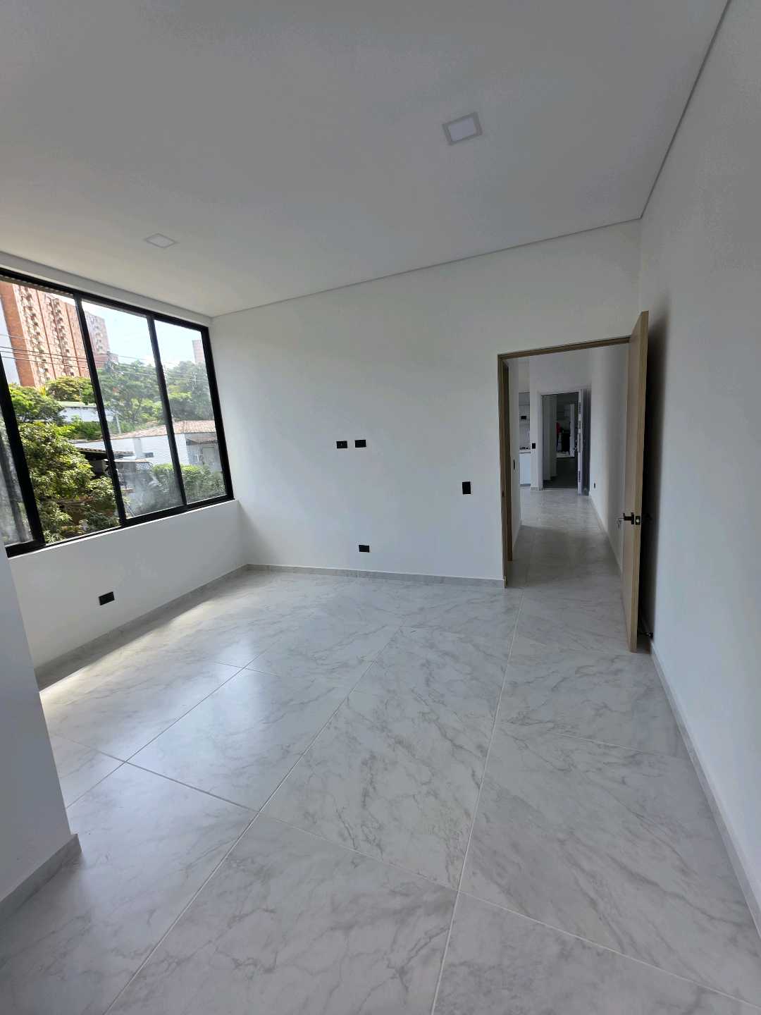 Arriendo apartaestudio pilarica
