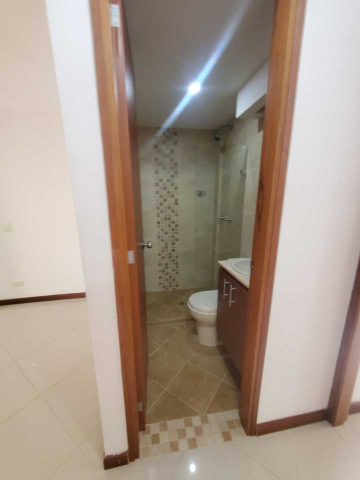 Arriendo Apartaestudio sector LAURELES el nogal