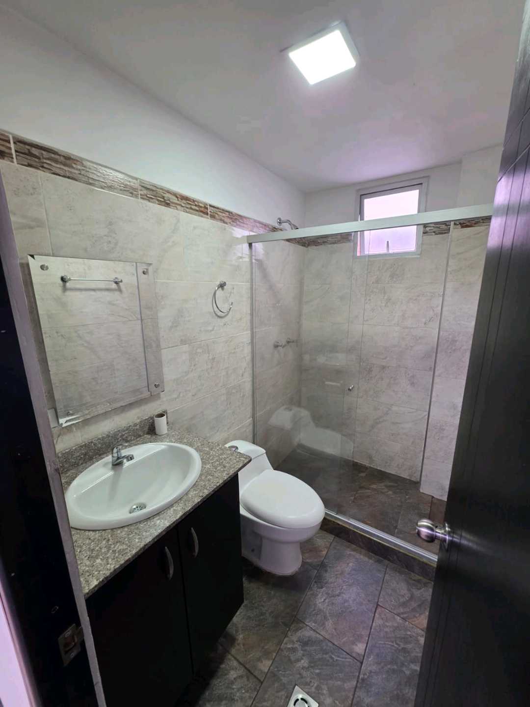 Arriendo apartaestudio sector calasanz