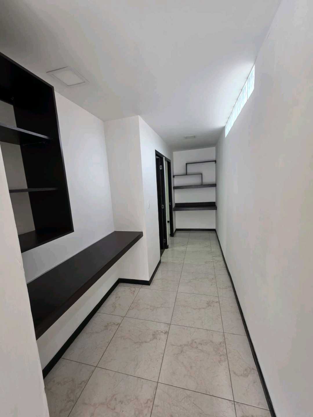 Arriendo apartaestudio sector calasanz