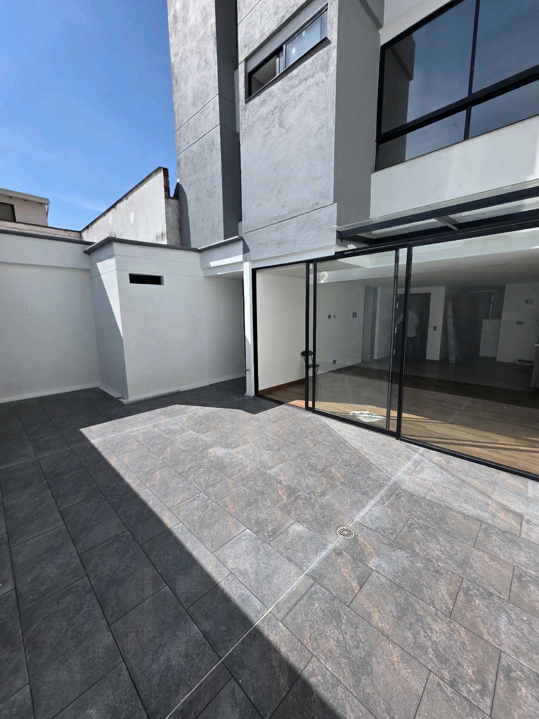 Arriendo apartaestudio simon bolívar