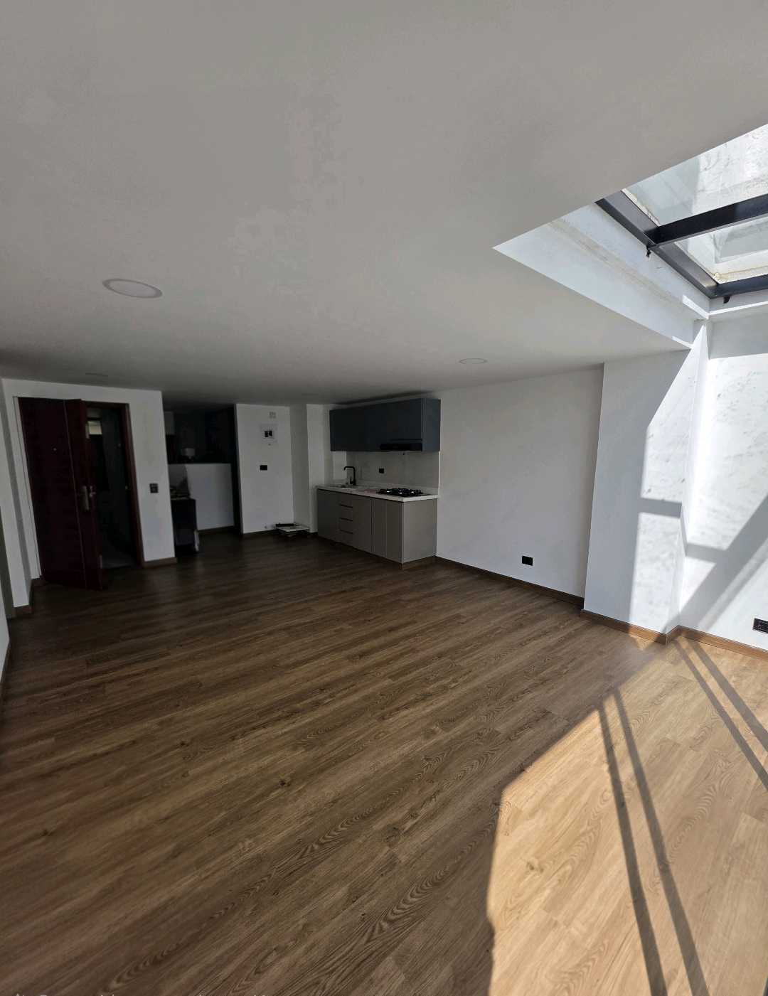 Arriendo apartaestudio simon bolívar