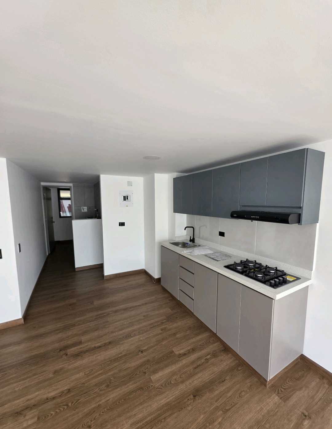 Arriendo apartaestudio simon bolívar