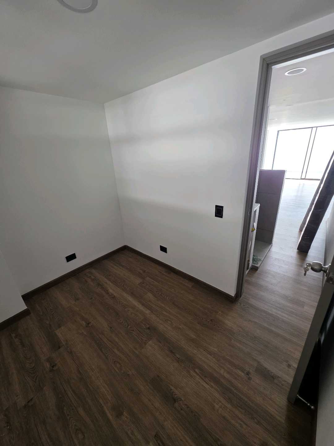 Arriendo apartaestudio simon bolívar