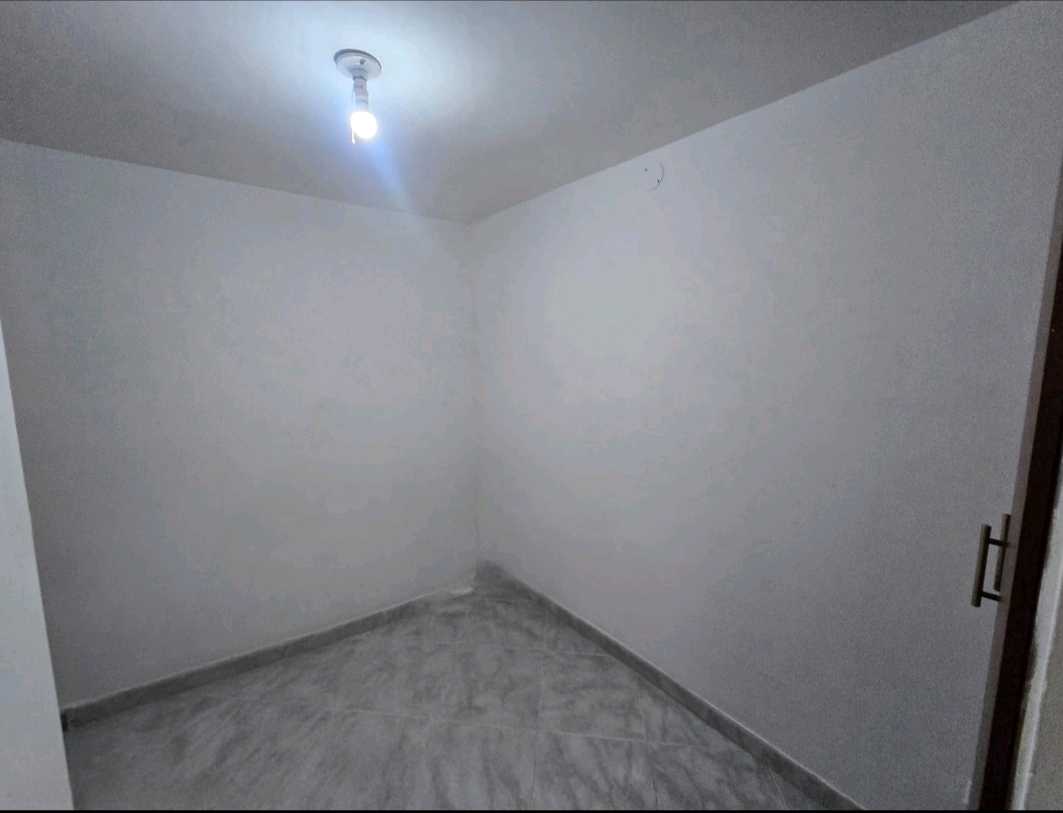 Arriendo apartaestudio  sector calasanz