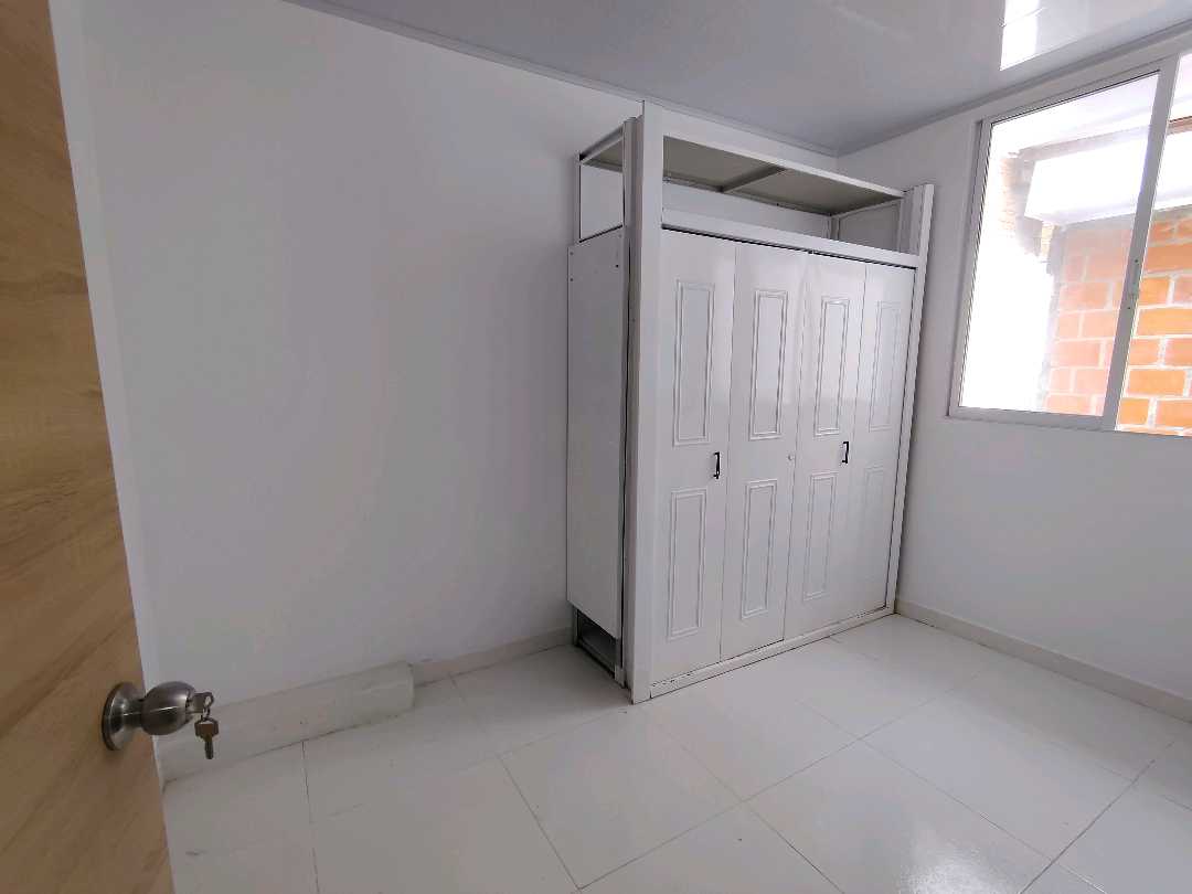 ARRIENDO APARTAMENTO 2 PISO AL SUR DE CALI BARRIO OLIMPICO