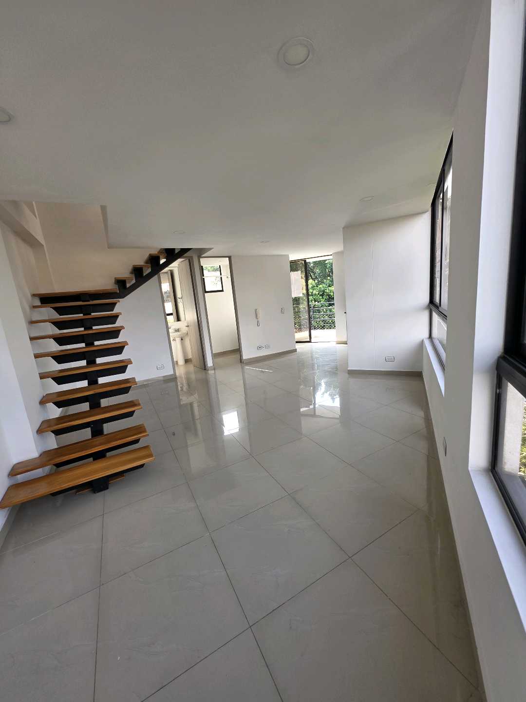 Arriendo Apartamento almeria