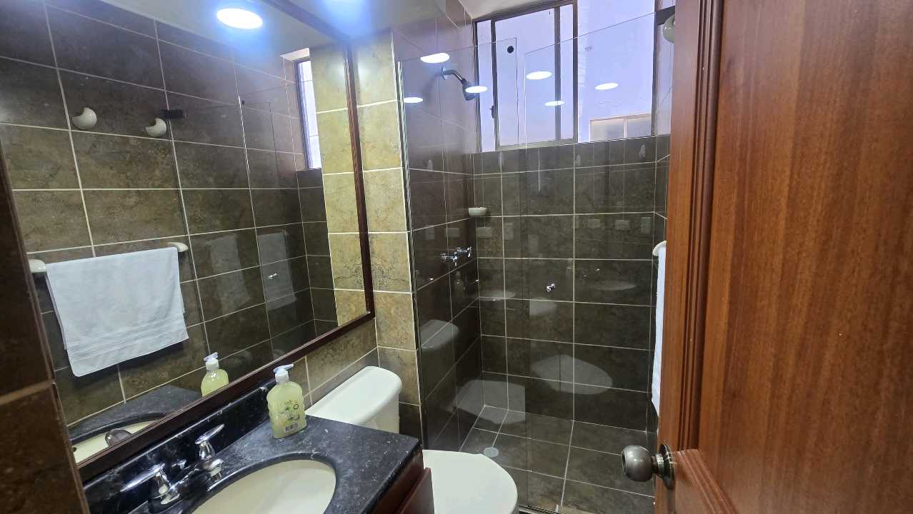 Arriendo apartamento amoblado en el poblado