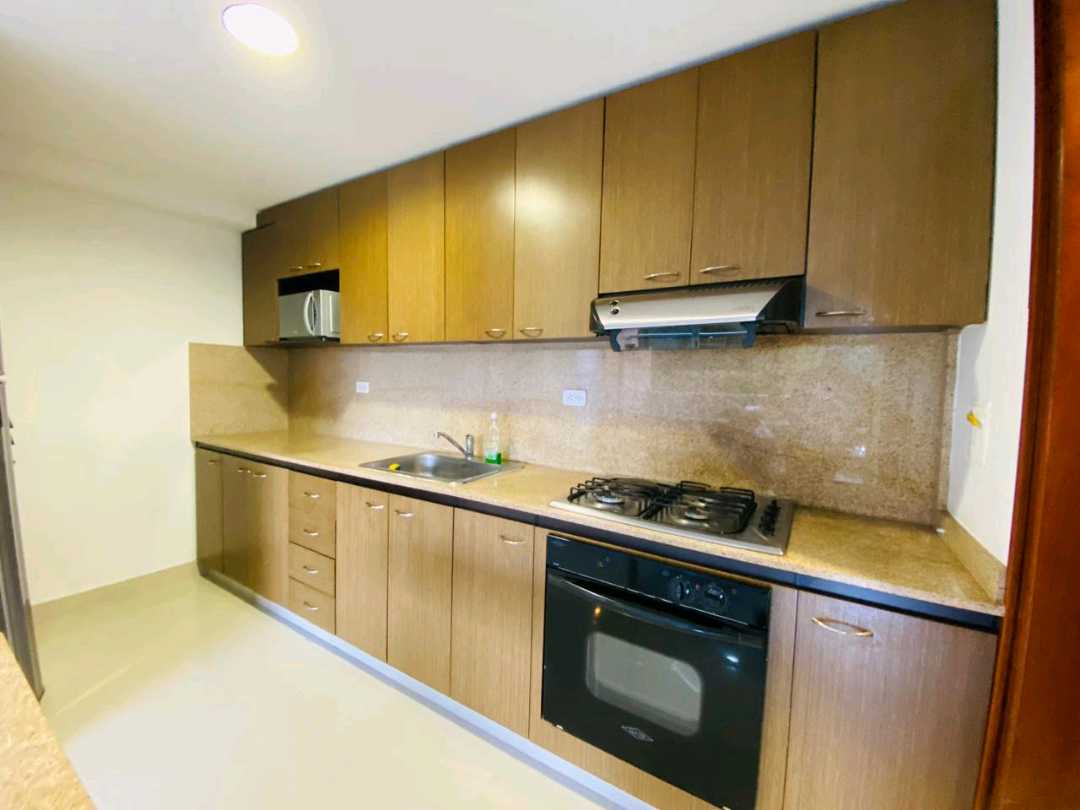 Arriendo apartamento amoblado en el poblado