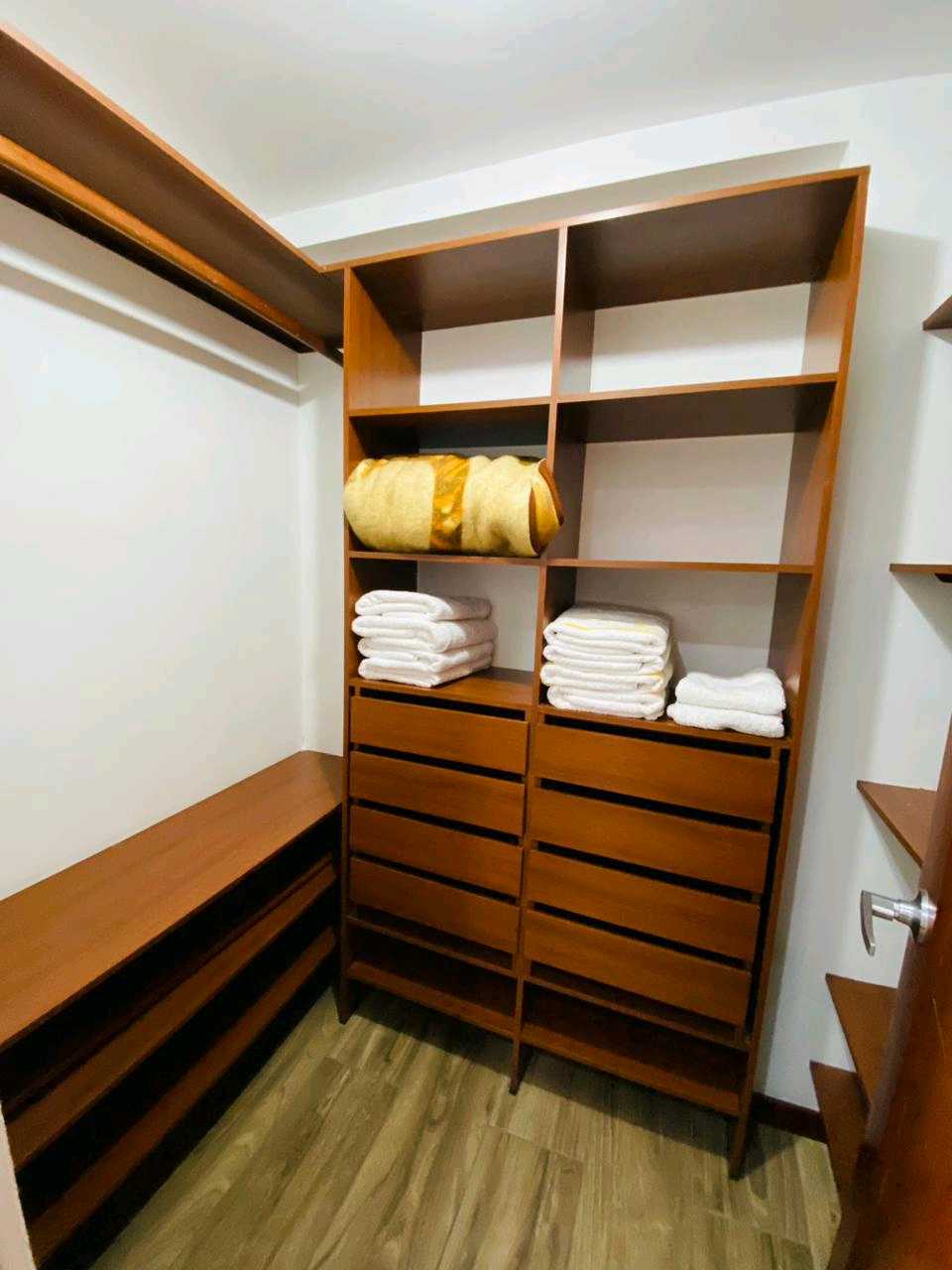 Arriendo apartamento amoblado en el poblado