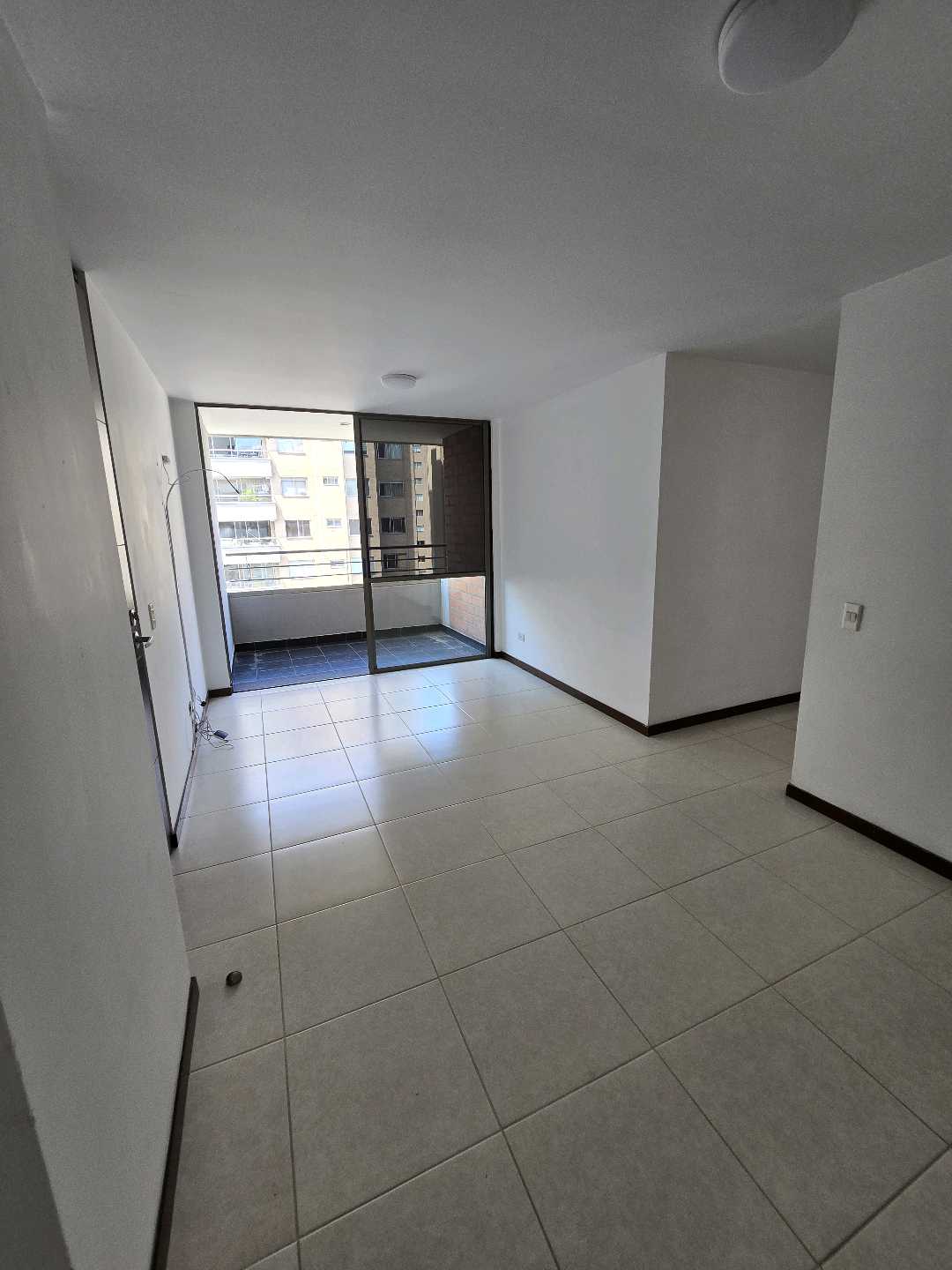 Arriendo apartamento calasanz