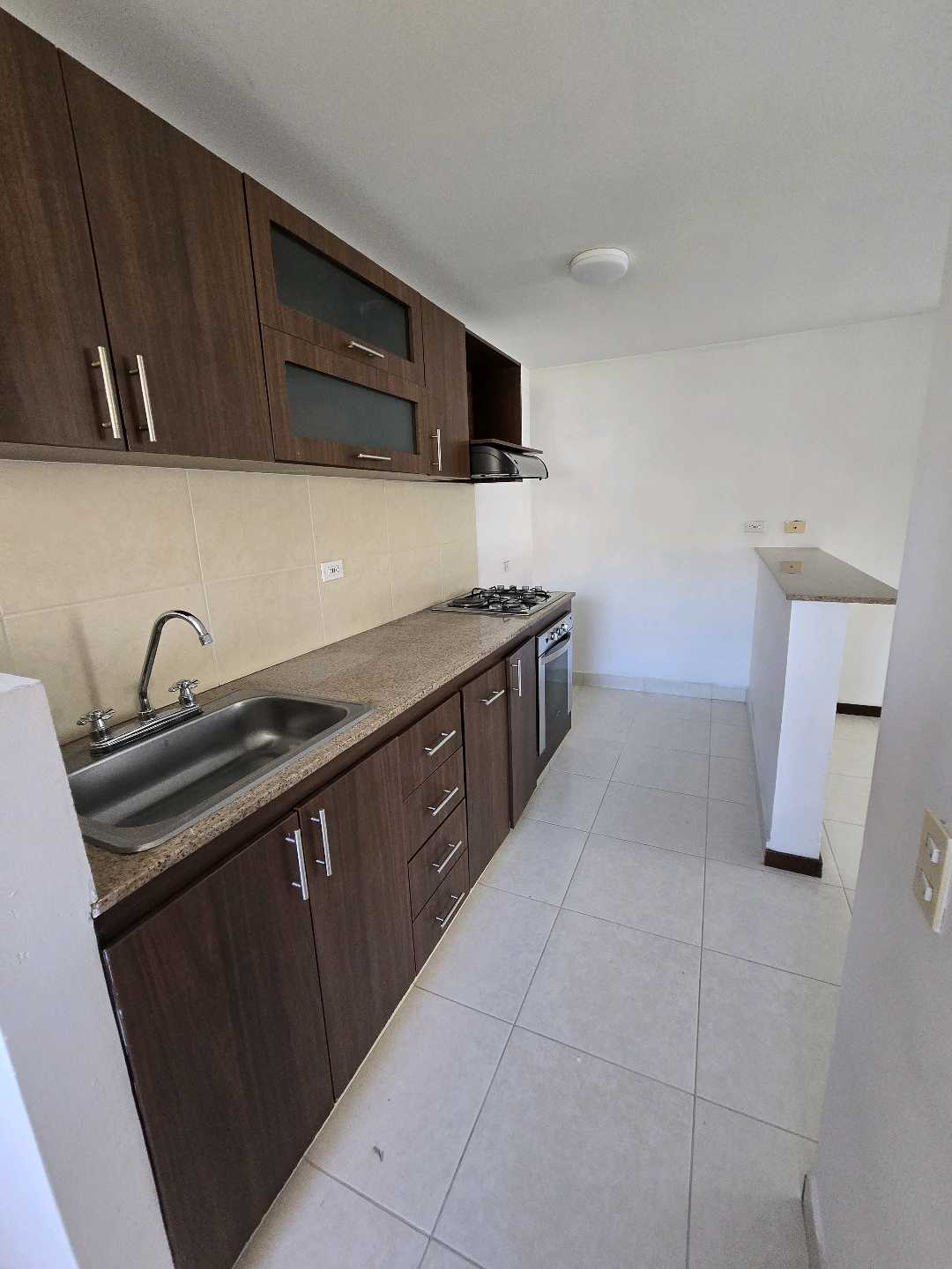 Arriendo apartamento calasanz