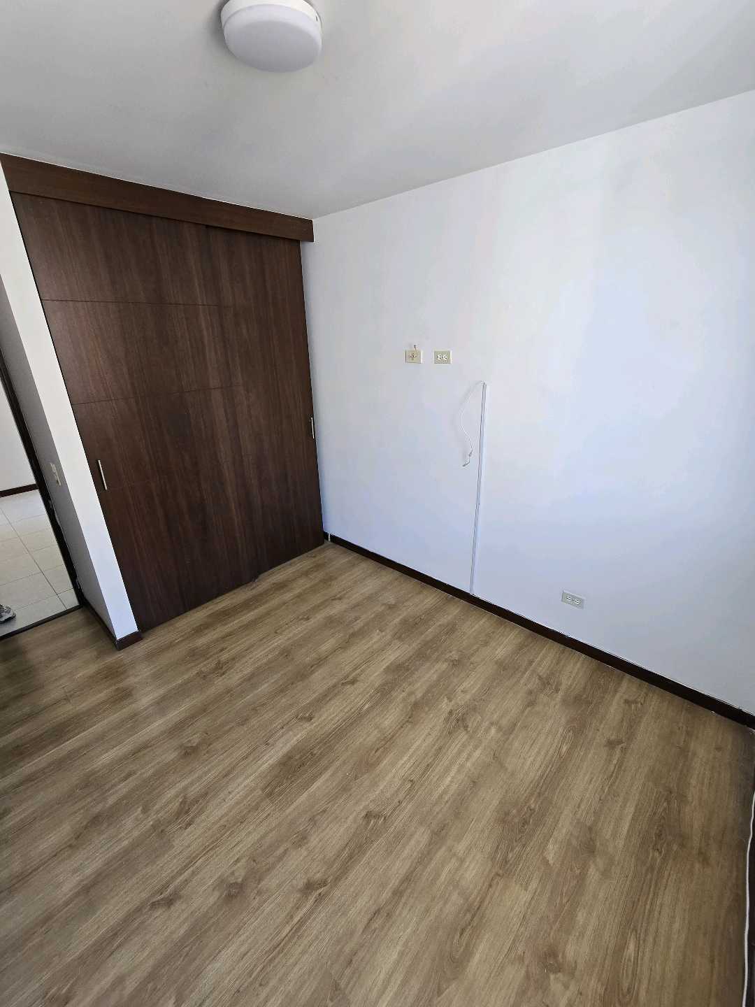 Arriendo apartamento calasanz