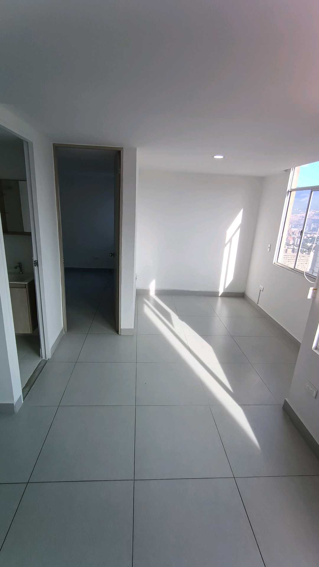 Arriendo apartamento calasanz
