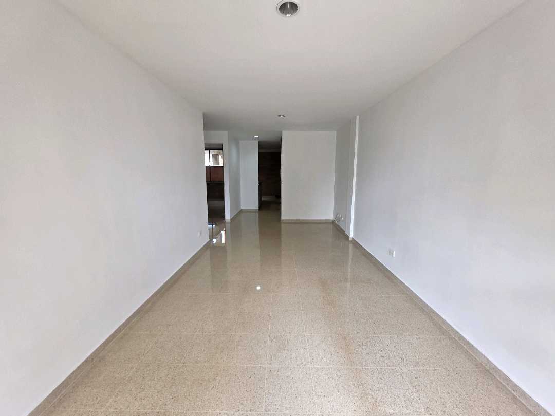Arriendo apartamento calasanz