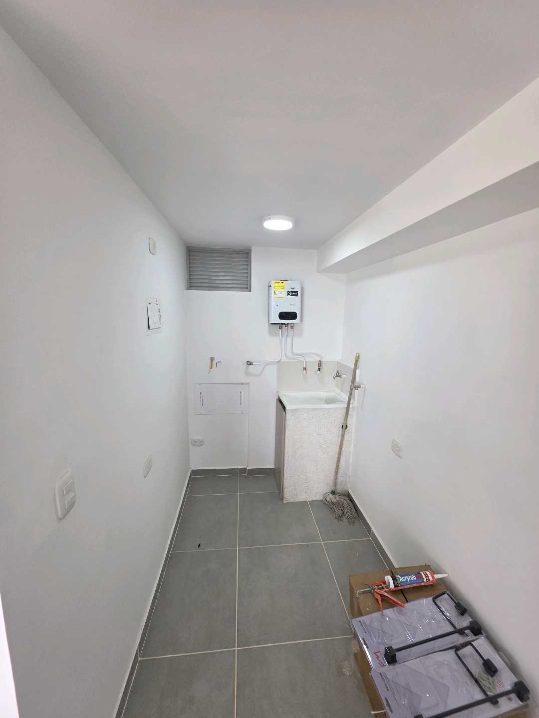 Arriendo apartamento calasanz